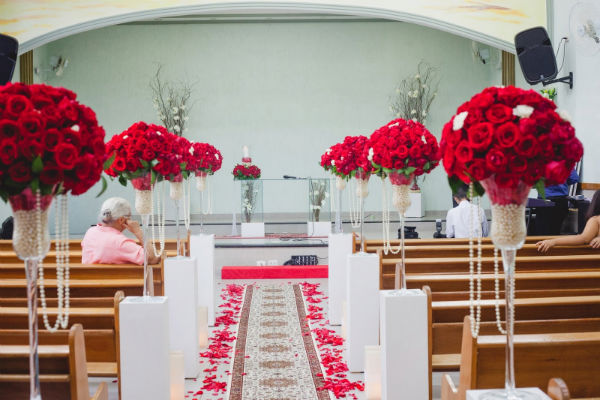 Decoração de Igreja Evangélica com rosas